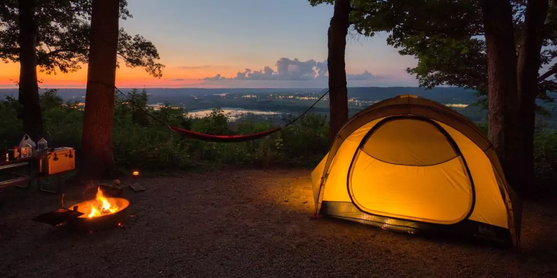 Hilfreiche Tipps fr Lagerfeuer auf dem Campingplatz Fritz Berger  Campingbedarf - Campingtipps