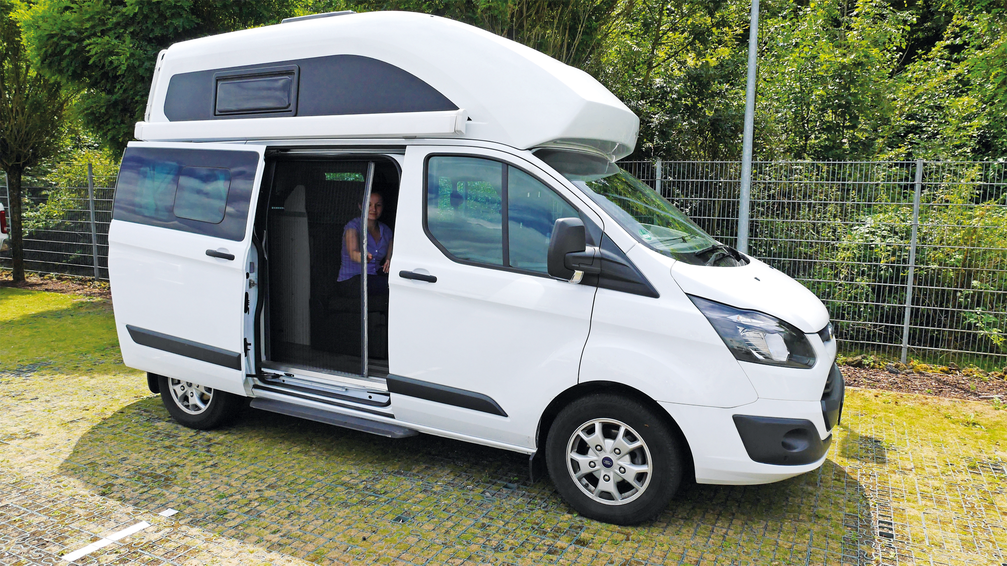 REMIS REMIcare Van Plissee-Insektenschutztür für Camper Van passgenau für