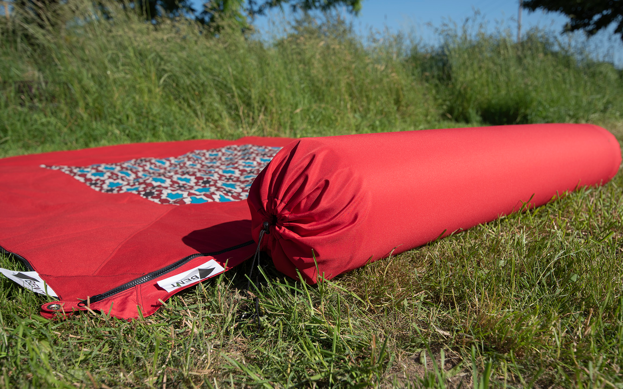 Bent Kissenrolle Zip-XL Lounger barbados cherry - Reisekissen & Sitzunterlagen