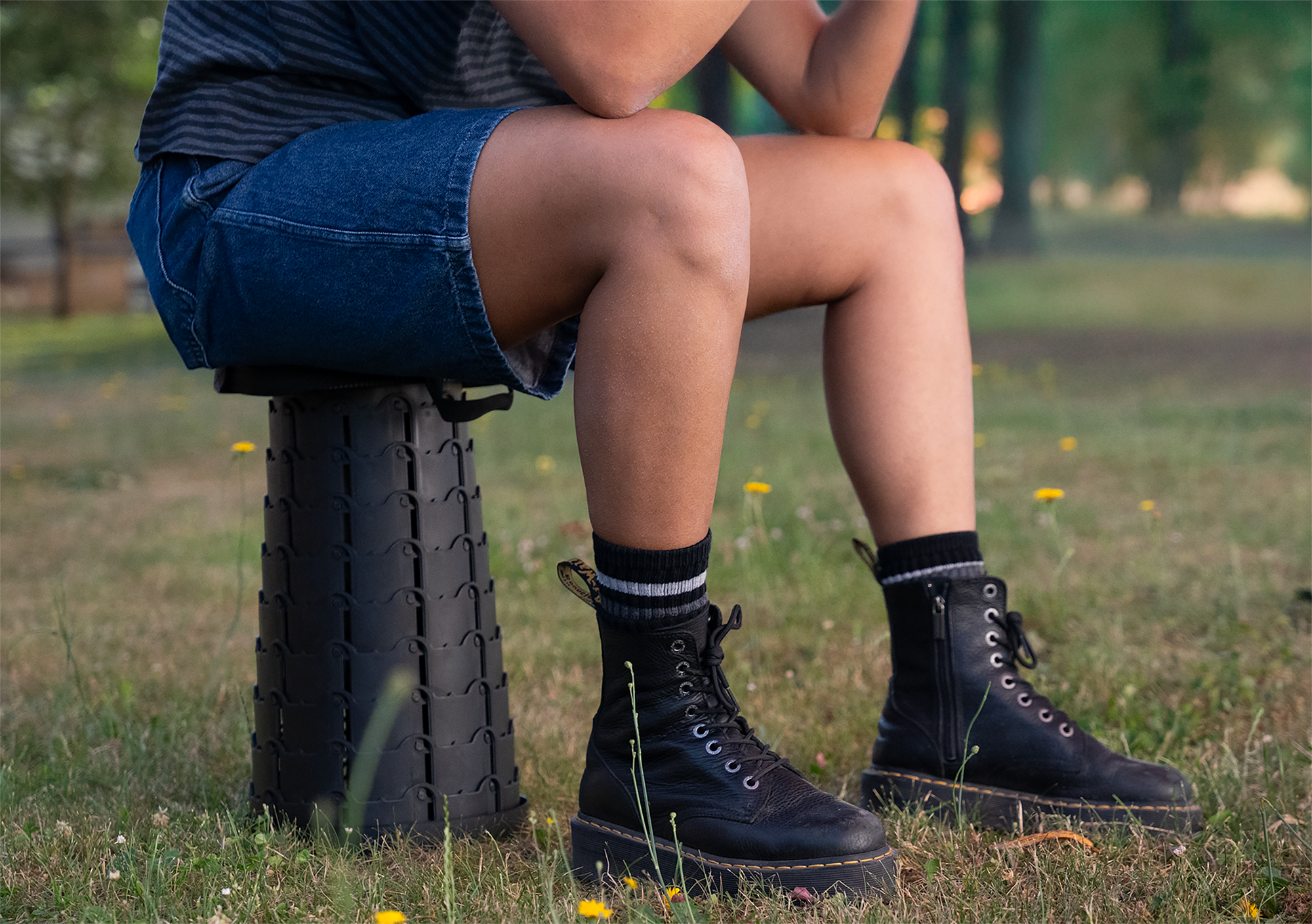 Berger Teleskophocker schwarz