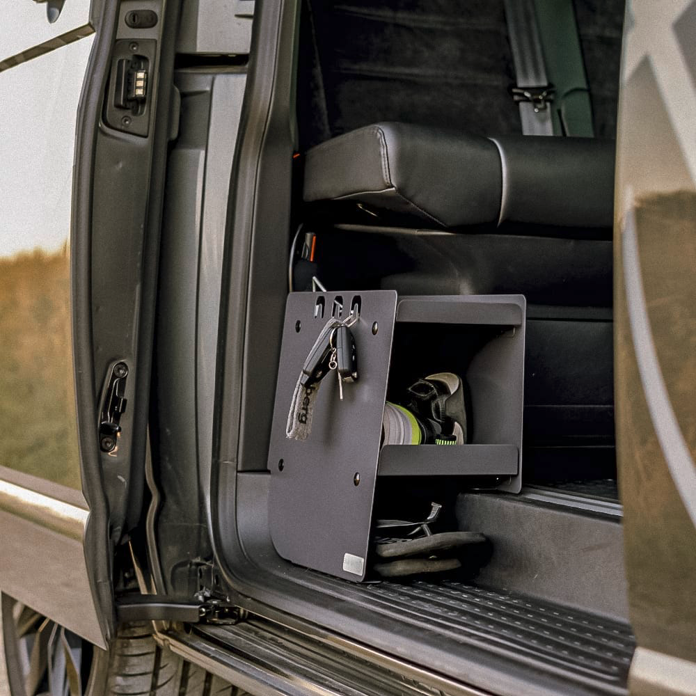 BusBoxx Schuhregal / Stauraum shoeBOXX VW T5/T6/T6.1 für Beifahrerseite