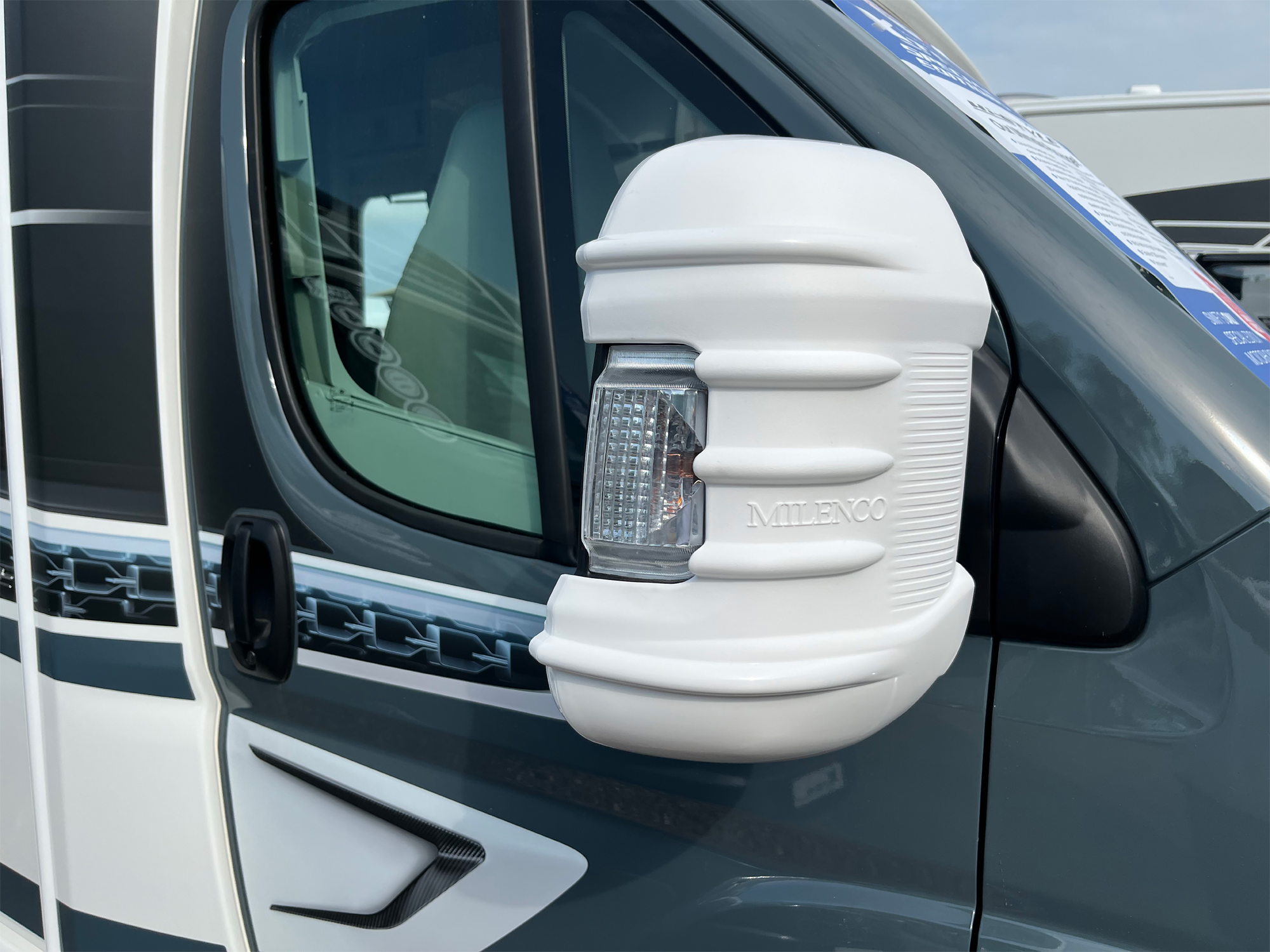 Milenco Spiegelschutz Stoßstangen für neue 2025 Fiat / Peugeot oder Citroen
