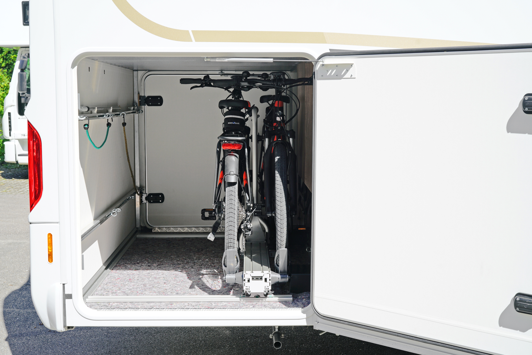 Weih-tec Slide Move HG-250 Fahrradträger für Heckgarage 2 Fahrräder, E-Bike