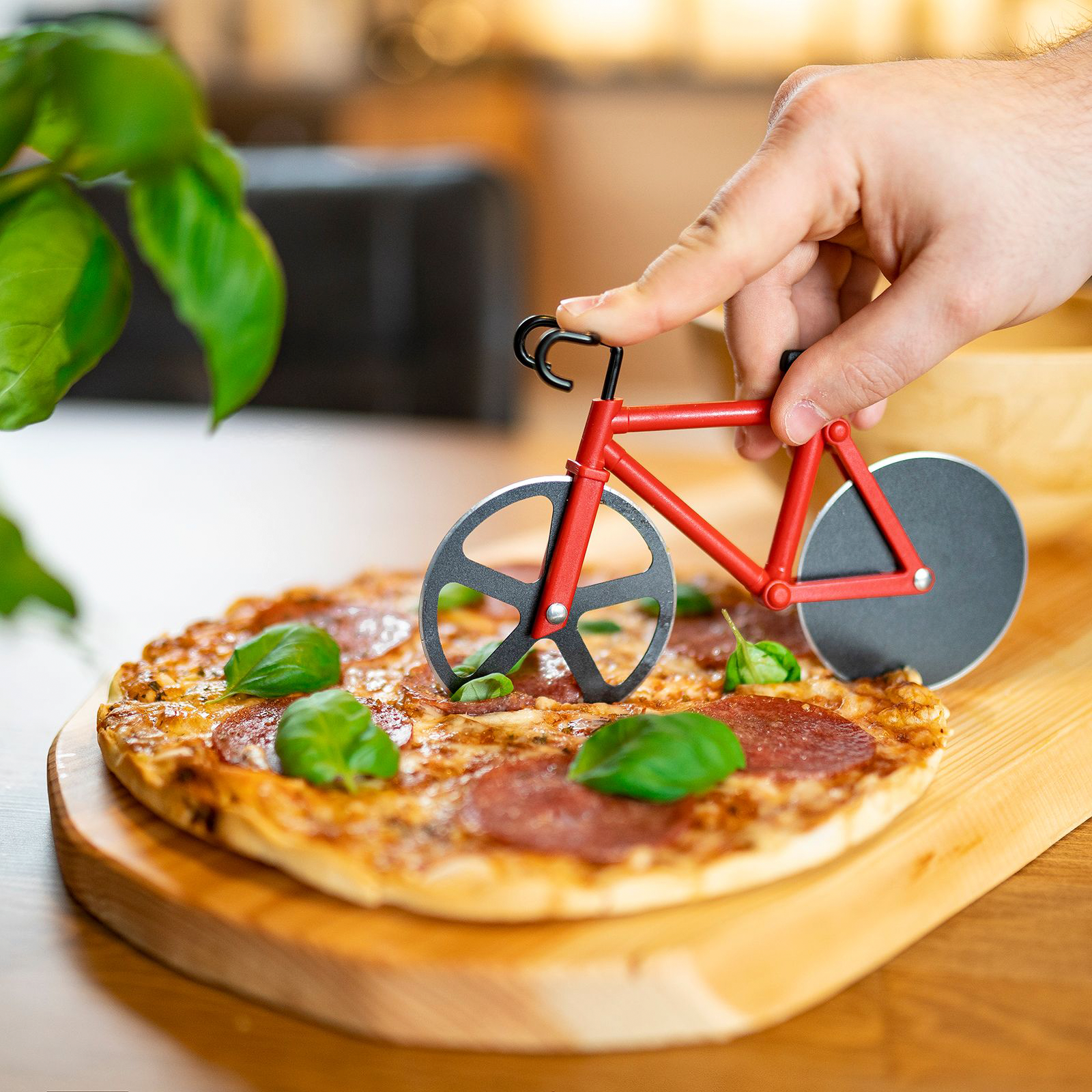 Westmark Fuentez Pizzaschneider mit Ständer