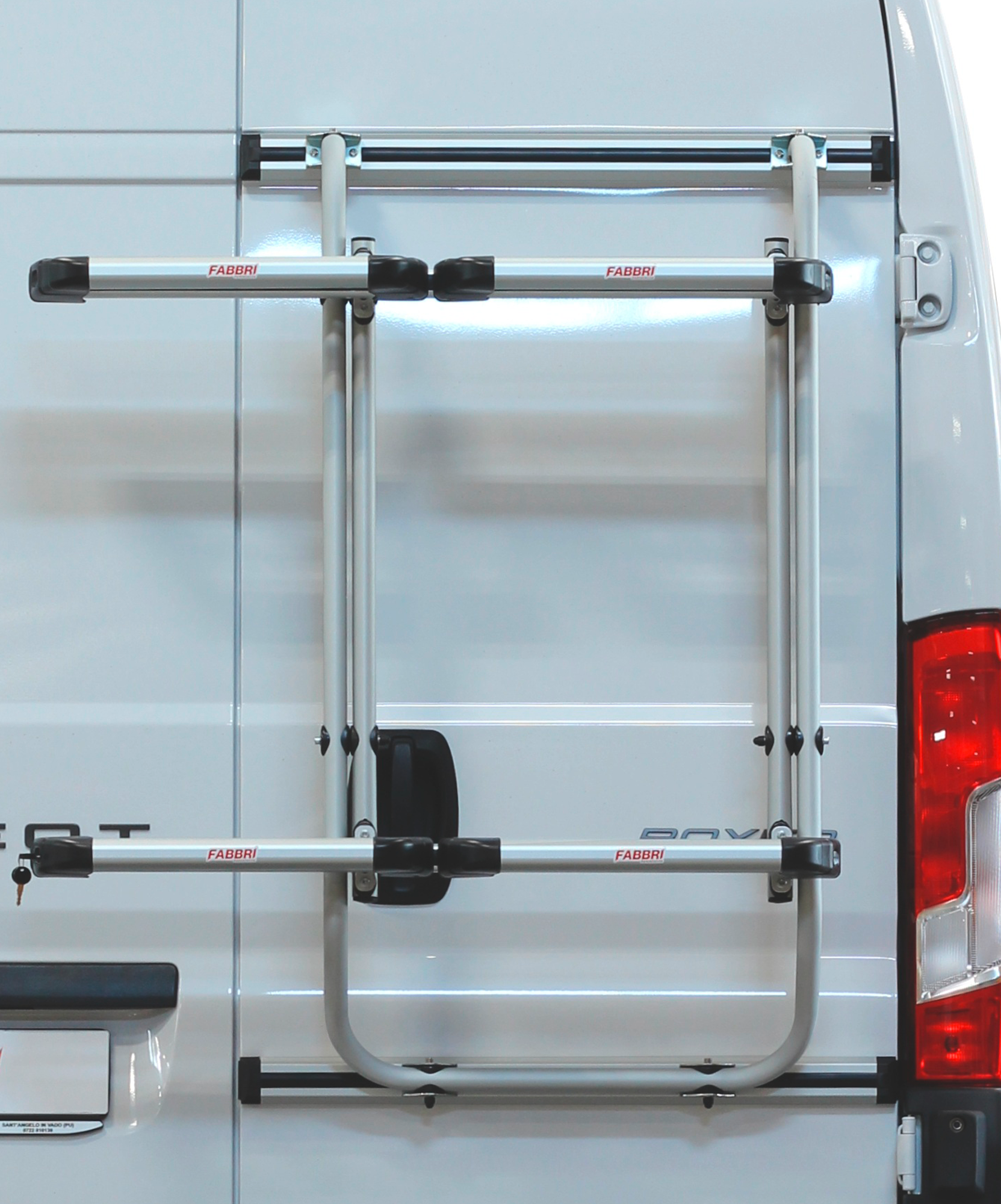 Fabbri Van Double-Door Ski Heckträger für 6 Paar Ski / 4 Snowboards silber für Ducato / Jumper / Boxer - Heck-Fahrradträger von Fabbri Portatutto