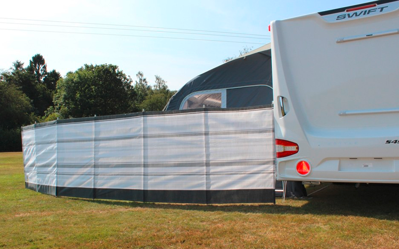 Blue Diamond gestreifter Windschutz 5,4 x 1,22 Meter
