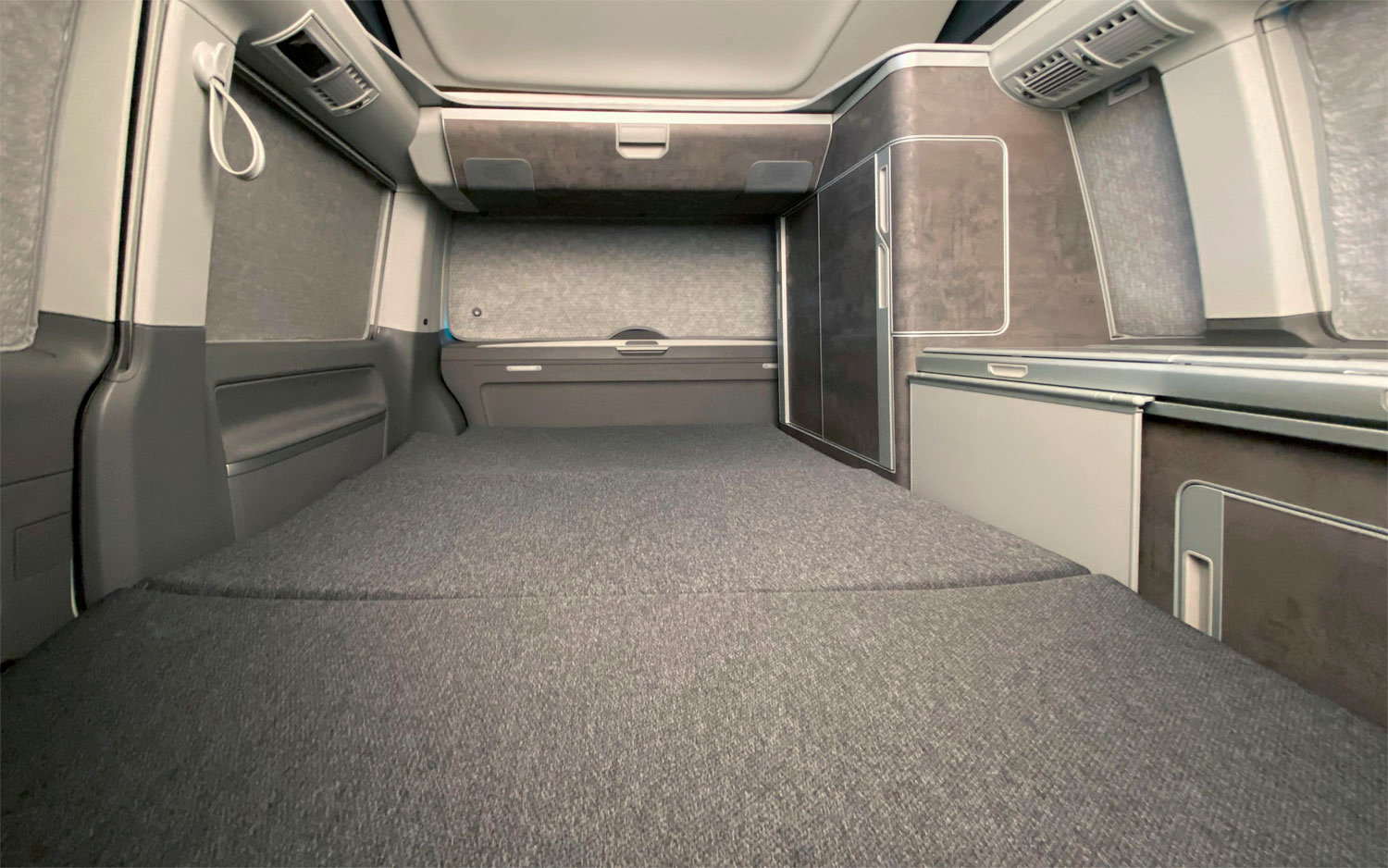 Hindermann Travel Innenisoliermatten Set VW T5 / T6 California Wohnraum + Heckklappe 5-tlg.