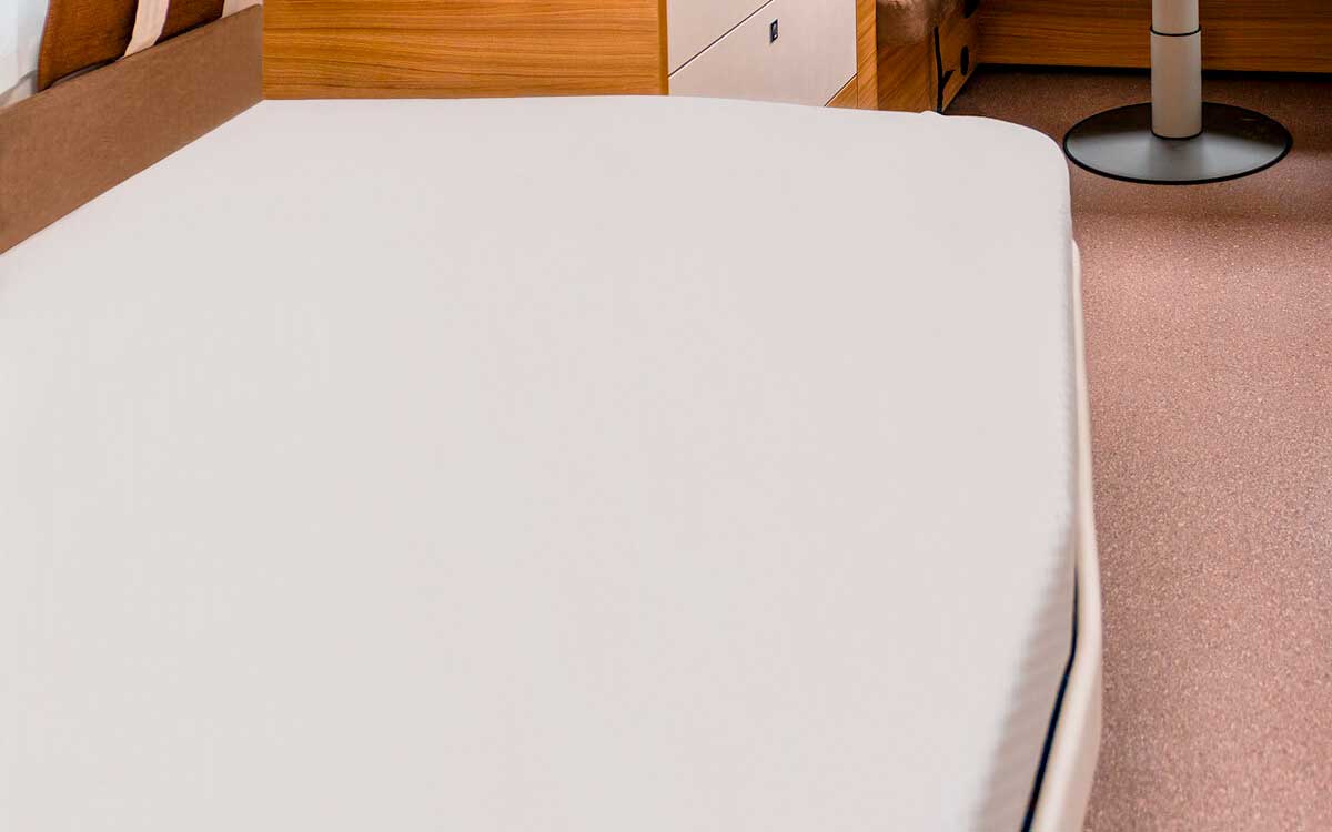 Spannbettlaken für französische Betten silber